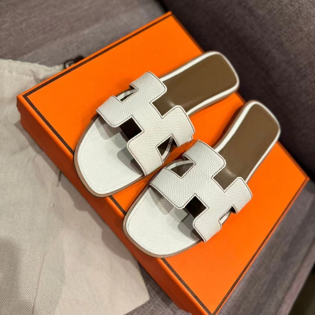 sandals fashionable casual lightweight