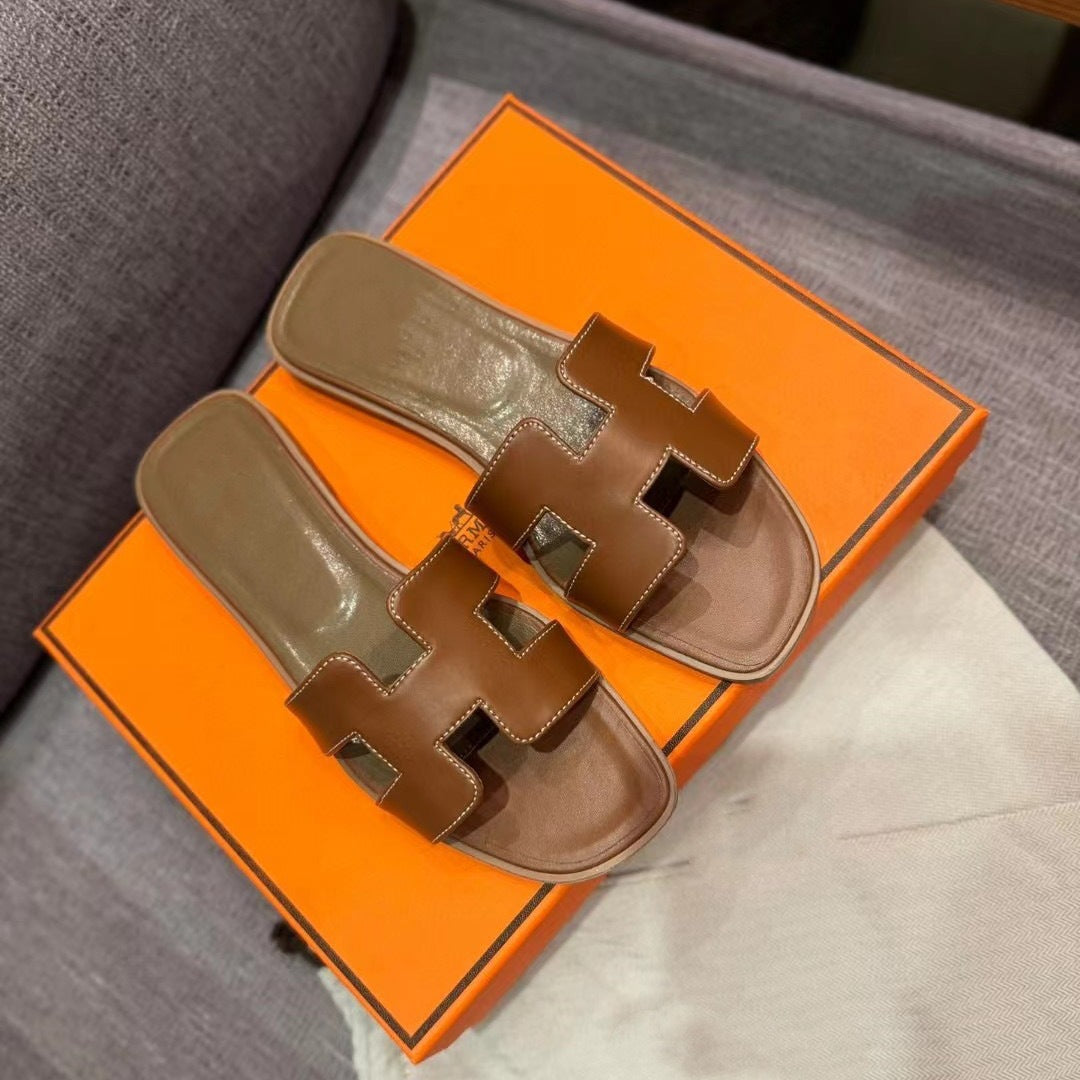 sandals fashionable casual lightweight