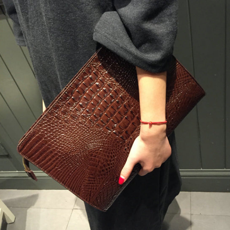 Men’s Croc-Texture Clutch Bag